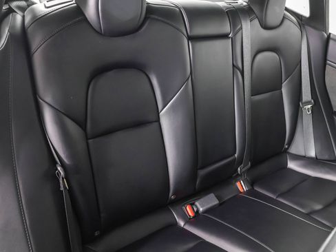 Used 2021 Tesla Model 3 Standard Range Plus image 40