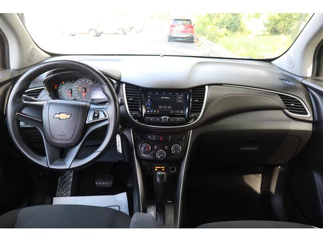 Used 2018 Chevrolet Trax LS AWD/4WD image 9
