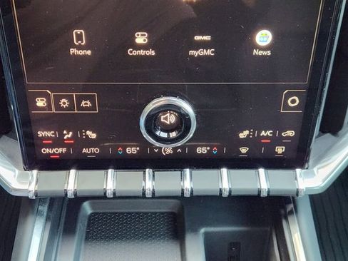 Used 2024 GMC Acadia Elevation w/ LPO, Floor Liner Package image 16