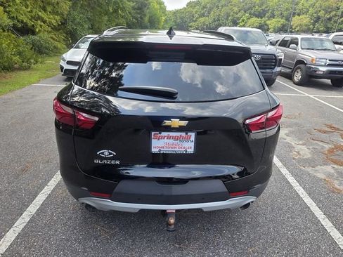 Used 2019 Chevrolet Blazer LT w/ Sun and Wheels Package FWD image 3