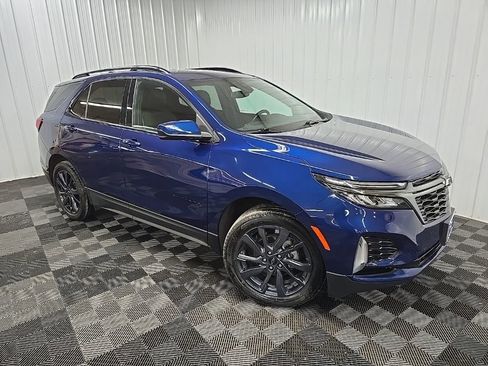 Used 2023 Chevrolet Equinox RS image 7