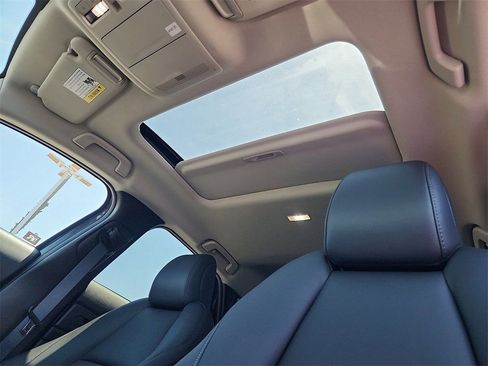 New 2025 MAZDA CX-30 AWD 2.5 S w/ Preferred Package image 14