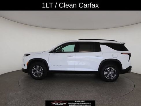 Used 2025 Chevrolet Traverse LT w/ Driver Confidence Package FWD image 7