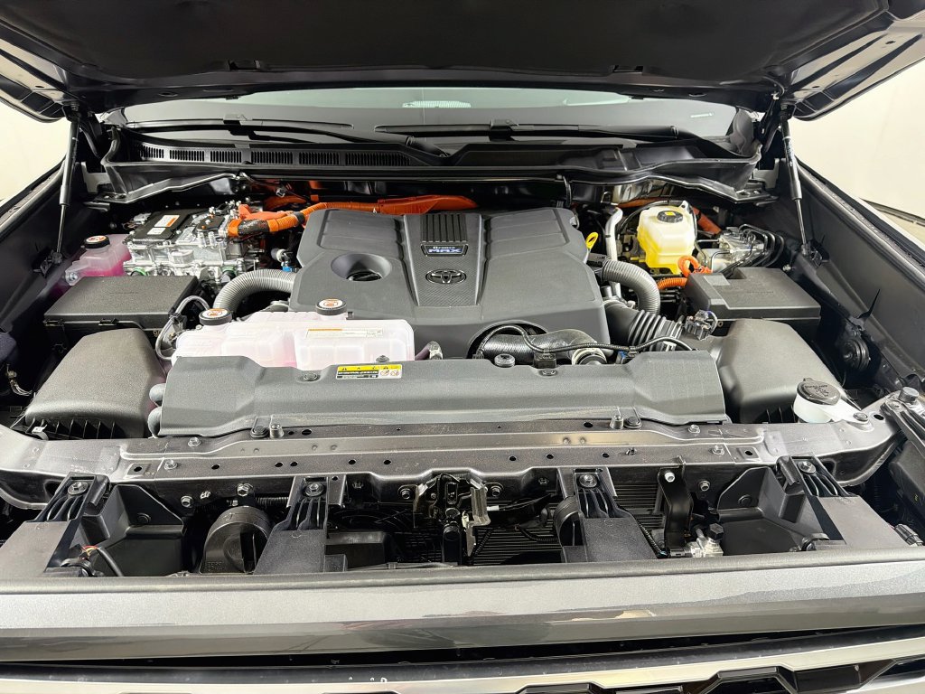 New 2026 Toyota Tundra Capstone w/ Tow Tech Package AWD/4WD image 27