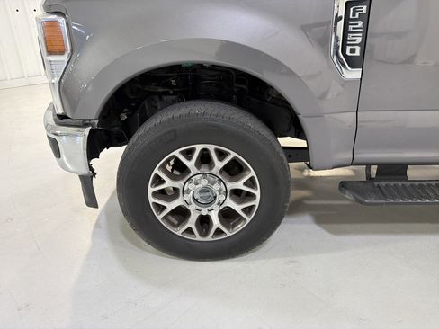 Used 2021 Ford F250 XL w/ STX Appearance Package image 9