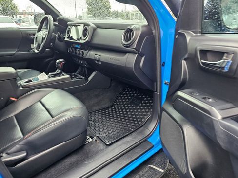 Used 2019 Toyota Tacoma TRD Pro AWD/4WD image 10