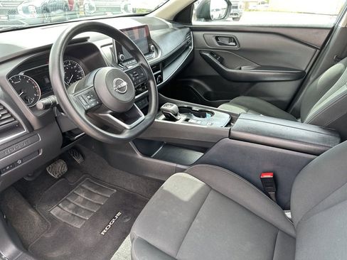 Used 2024 Nissan Rogue S image 16