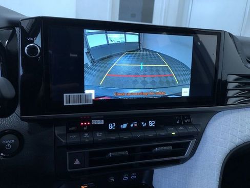 New 2026 Toyota Camry XLE image 27