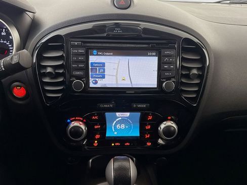 Used 2017 Nissan Juke SL image 13