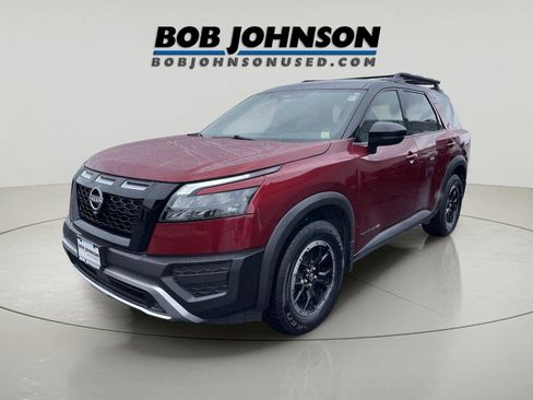 Used 2023 Nissan Pathfinder Rock Creek AWD/4WD image 7