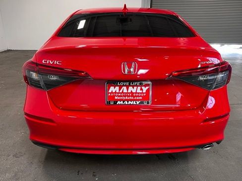 Used 2024 Honda Civic Sport image 4
