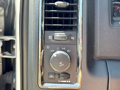 Used 2016 RAM 1500 Sport AWD/4WD image 30