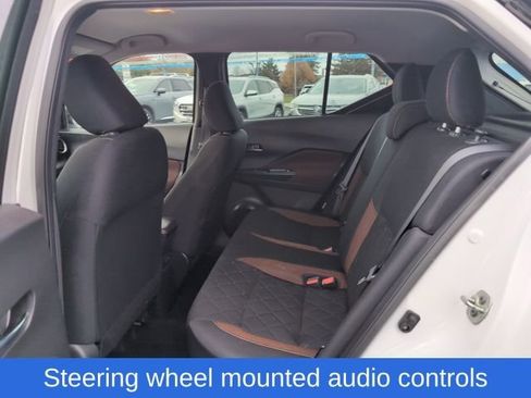 Used 2020 Nissan Kicks SR image 10