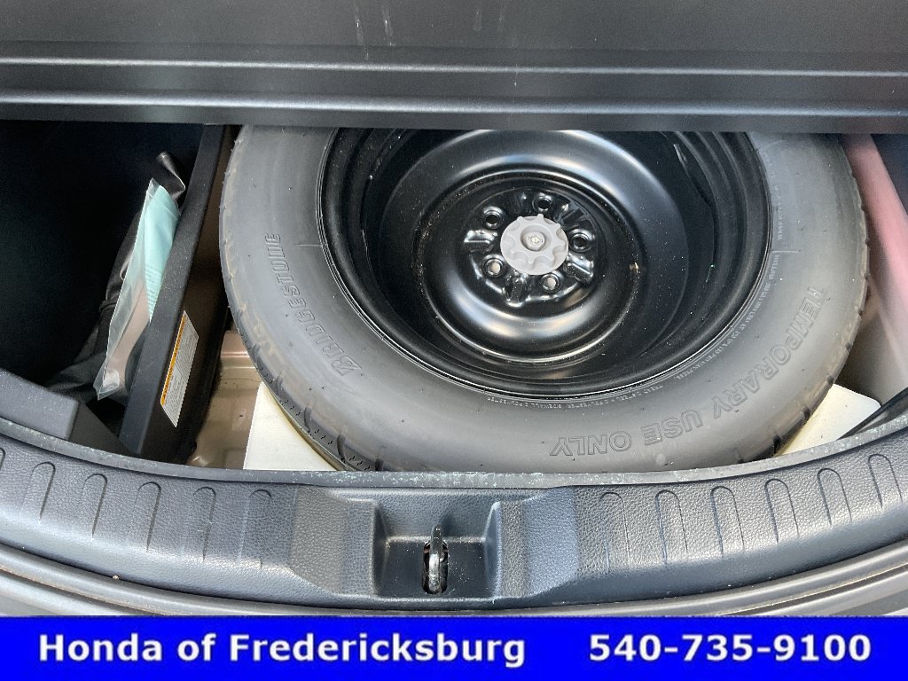 Used 2015 Toyota RAV4 LE AWD/4WD image 19