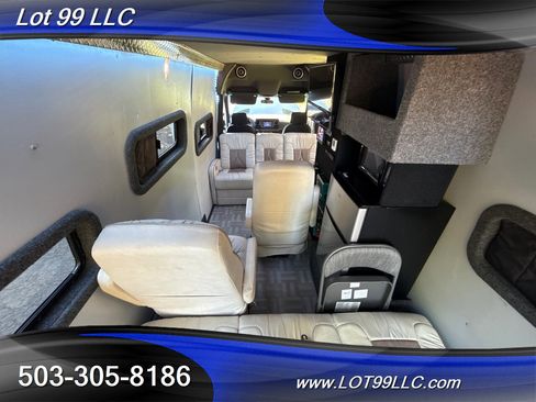 Used 2019 Mercedes-Benz Sprinter 170 image 3
