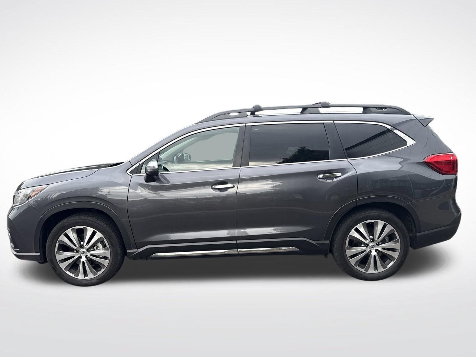 Used 2022 Subaru Ascent Touring AWD/4WD image 2