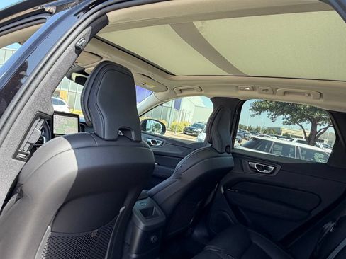 New 2026 Volvo XC60 T8 Ultra w/ Climate Package AWD/4WD image 23