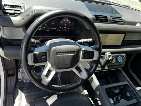 Used 2024 Land Rover Defender 90 S AWD/4WD image 29