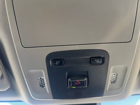 Used 2024 Toyota Camry SE image 26