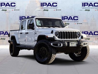 New 2024 Jeep Gladiator Sport
