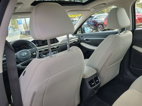 Used 2023 Hyundai Sonata SEL w/ Convenience Package image 10