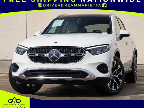 Used 2025 Mercedes-Benz GLC 350e 4MATIC image 1