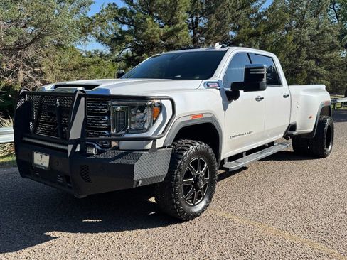 Used 2020 GMC Sierra 3500 Denali w/ Denali Ultimate Package AWD/4WD image 1