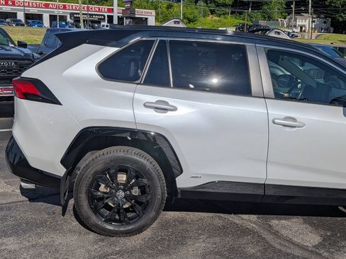 Certified 2023 Toyota RAV4 XSE w/ XSE Grade Weather Package AWD/4WD image 8