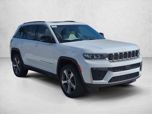 New 2026 Jeep Grand Cherokee Limited RWD image 6