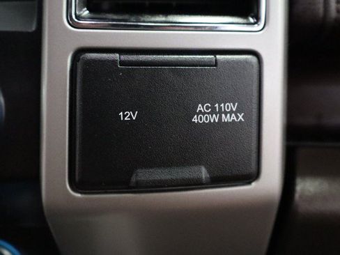 Used 2018 Ford F150 King Ranch w/ Equipment Group 601A Luxury AWD/4WD image 62