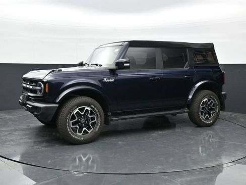 Used 2021 Ford Bronco Outer Banks AWD/4WD image 6
