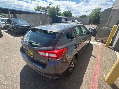 Used 2018 Subaru Impreza 2.0i AWD/4WD image 5