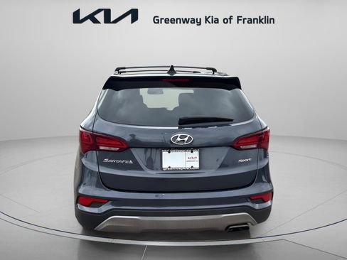 Used 2018 Hyundai Santa Fe Sport image 6