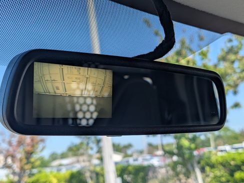 Used 2020 Chevrolet Express 2500 w/ Driver Convenience Package image 27