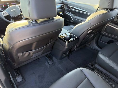 New 2025 Kia Telluride S image 14