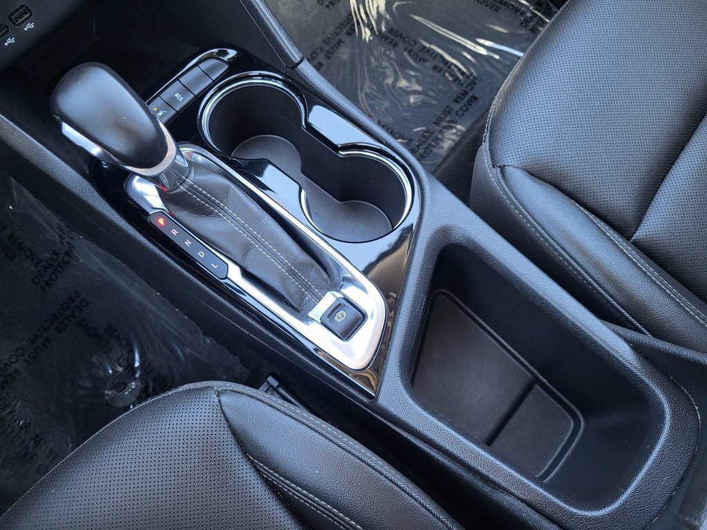 Used 2024 Buick Encore GX Sport Touring FWD image 16