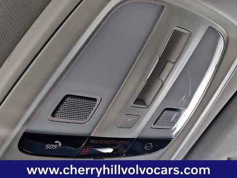 Certified 2023 Volvo XC60 B5 Core w/ Climate Package image 27