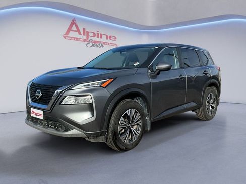 Used 2023 Nissan Rogue SV image 1