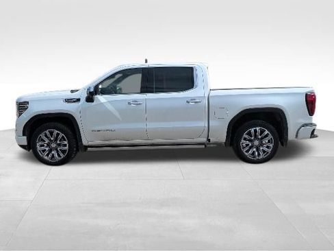 Used 2023 GMC Sierra 1500 Denali AWD/4WD image 6