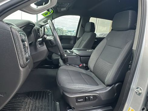 Used 2021 Chevrolet Silverado 1500 LT RWD image 4