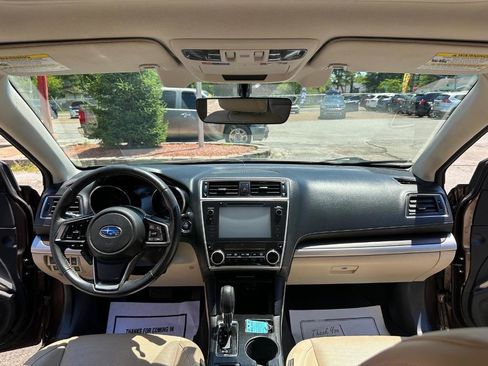 Used 2019 Subaru Outback 3.6R Limited AWD/4WD image 27