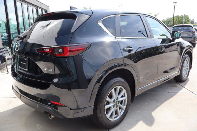 Used 2025 MAZDA CX-5 AWD 2.5 S w/ Select Package image 3