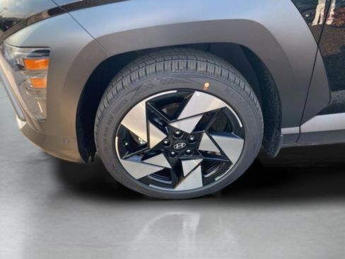 New 2026 Hyundai Kona Limited FWD image 8
