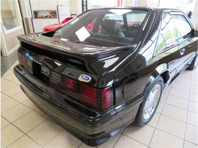 Used 1989 Ford Mustang GT RWD image 13