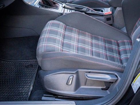 Used 2018 Volkswagen GTI S image 13