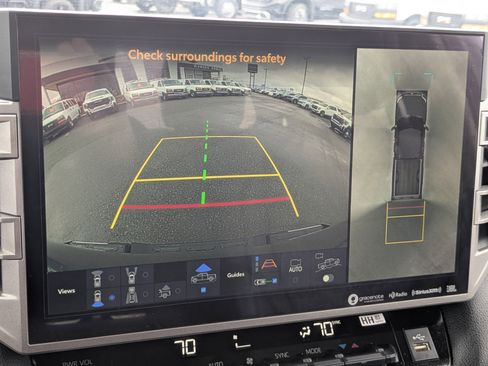 Used 2023 Toyota Tundra Limited w/ TRD Off-Road Package image 20