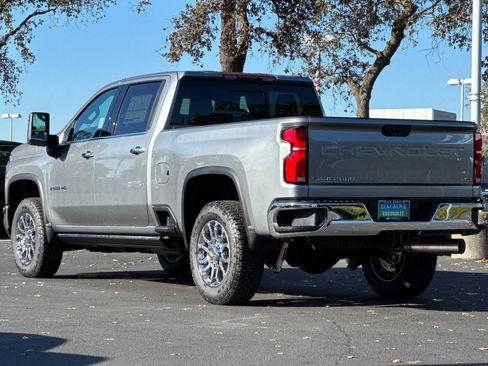 New 2026 Chevrolet Silverado 2500 LTZ w/ LTZ Convenience Package image 5