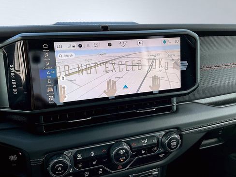 New 2025 Jeep Wrangler Unlimited Rubicon w/ Technology Group image 10