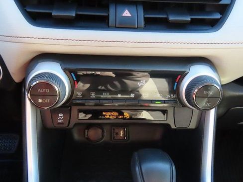 Used 2019 Toyota RAV4 XLE image 26