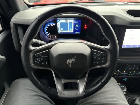 Used 2023 Ford Bronco Big Bend image 18